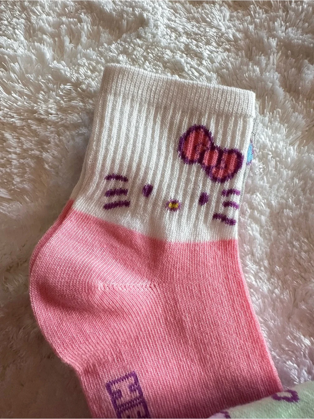 Women’s Hello Kitty Socks